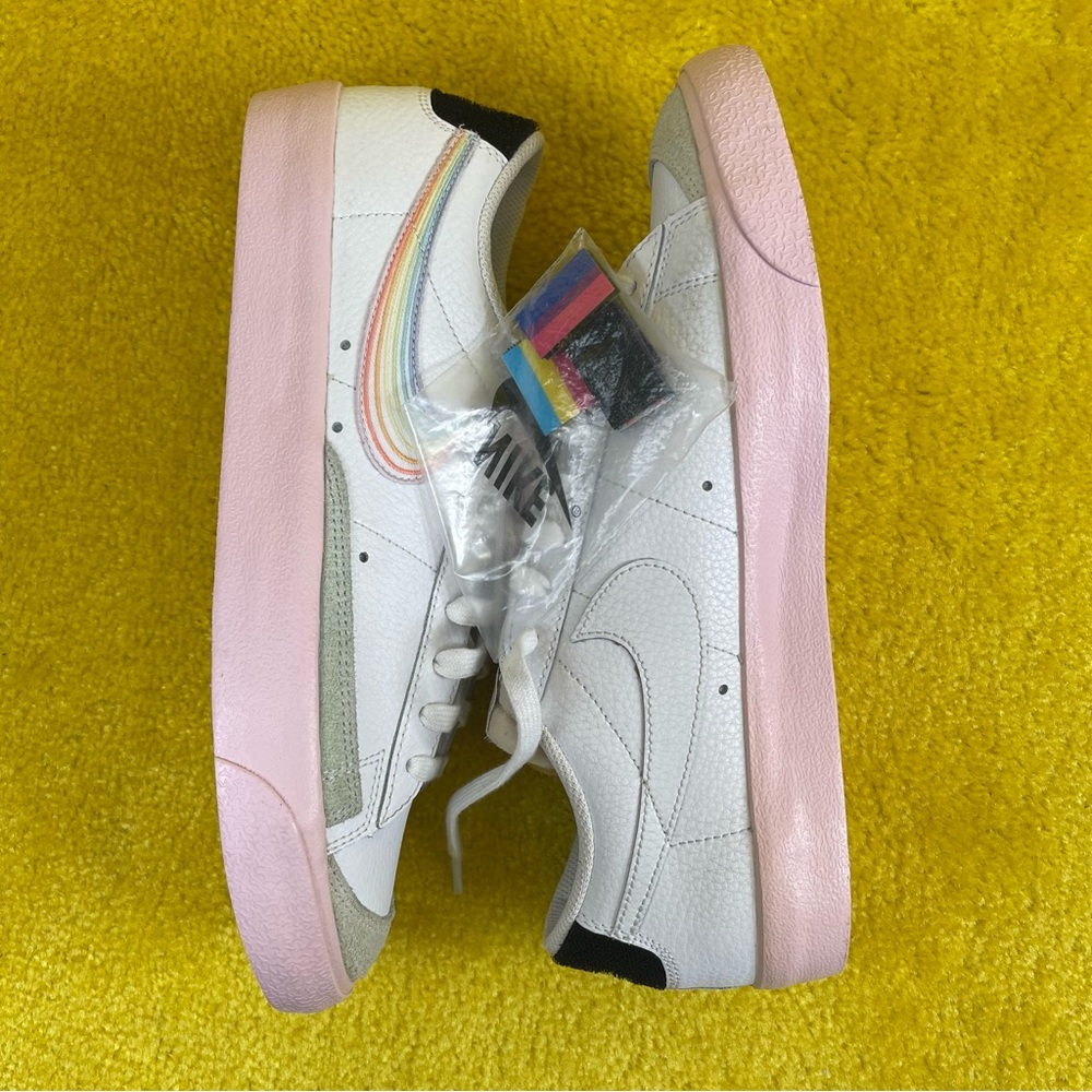 Nike Blazer Low 77
Be True (2021) DD 3034–100 no box size 10.5
